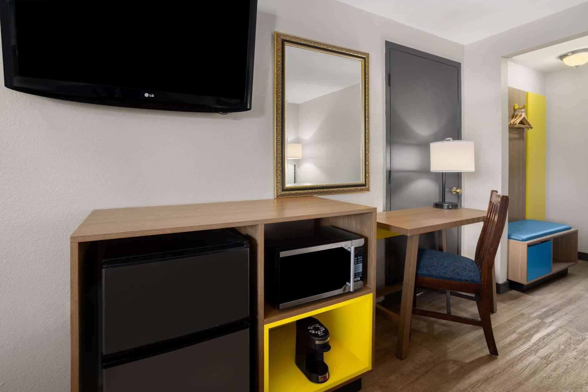 Days Inn By Wyndham Wurtsboro Esterno foto